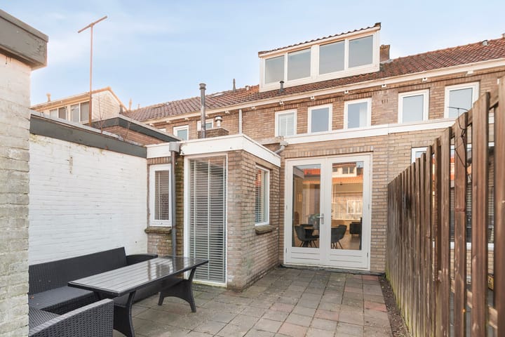 Photo 22 of Vermeerstraat 34