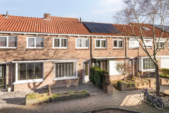 Photo 26 of Vermeerstraat 34