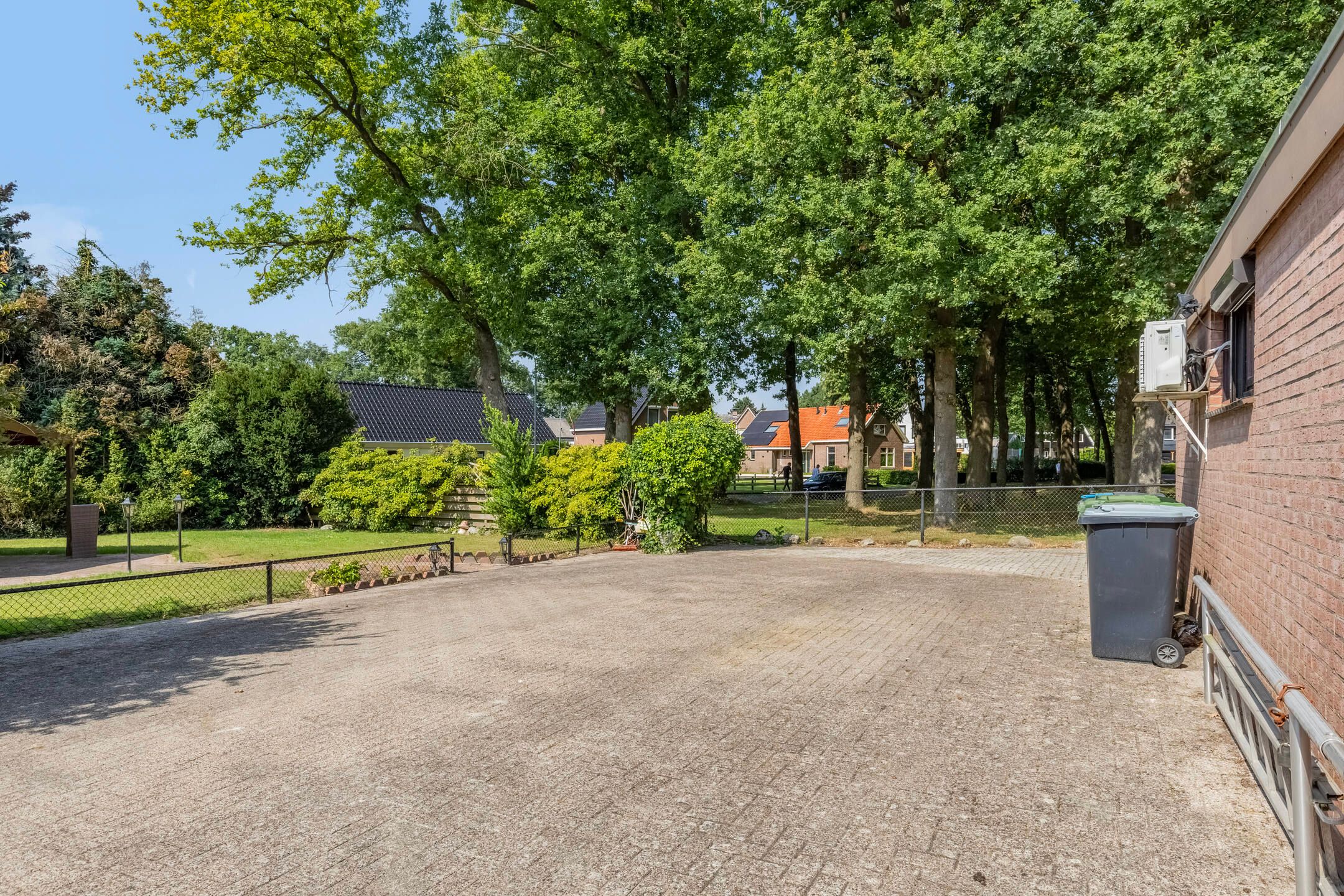Photo 39 of Oude Zuidbargerstraat 2