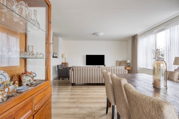 Foto 3 van Pieter Breughellaan 29