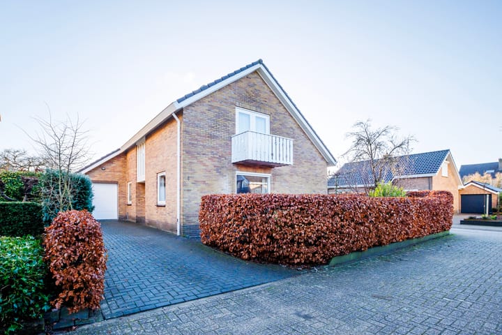 Photo of van der Grijnstraat 8 7009MC Doetinchem, see listing for more details