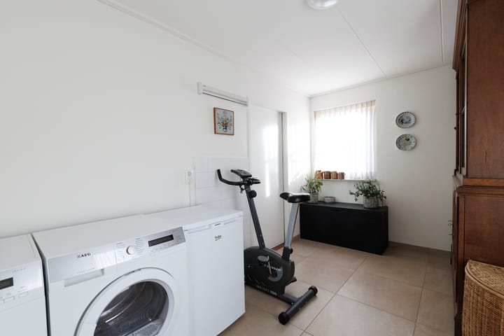 Photo 15 of van der Grijnstraat 8