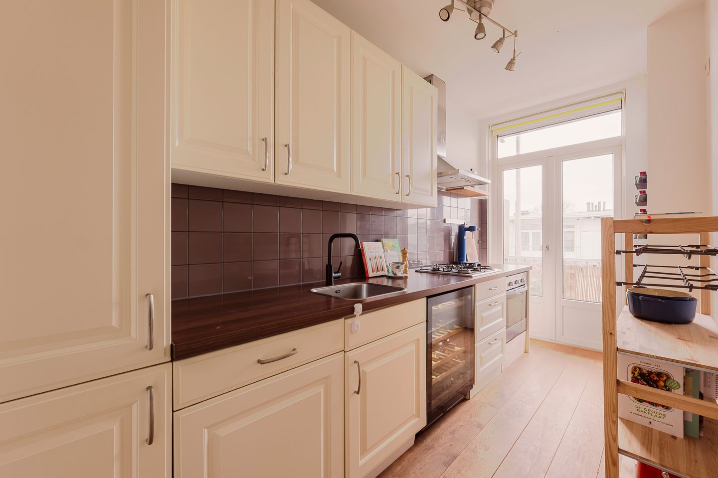 Foto 14 van Orteliusstraat 98-3