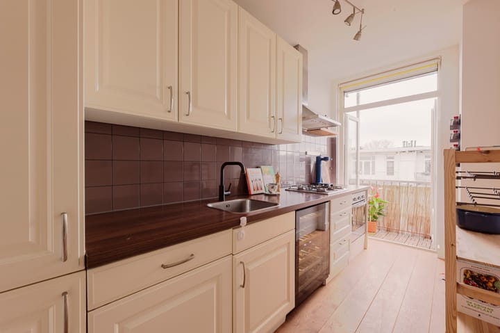 Foto 15 van Orteliusstraat 98-3