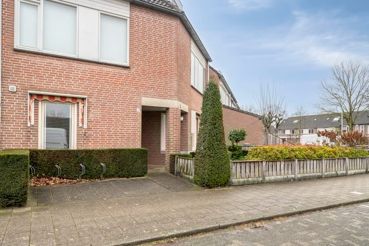 Foto 3 van Lorrainelaan 8