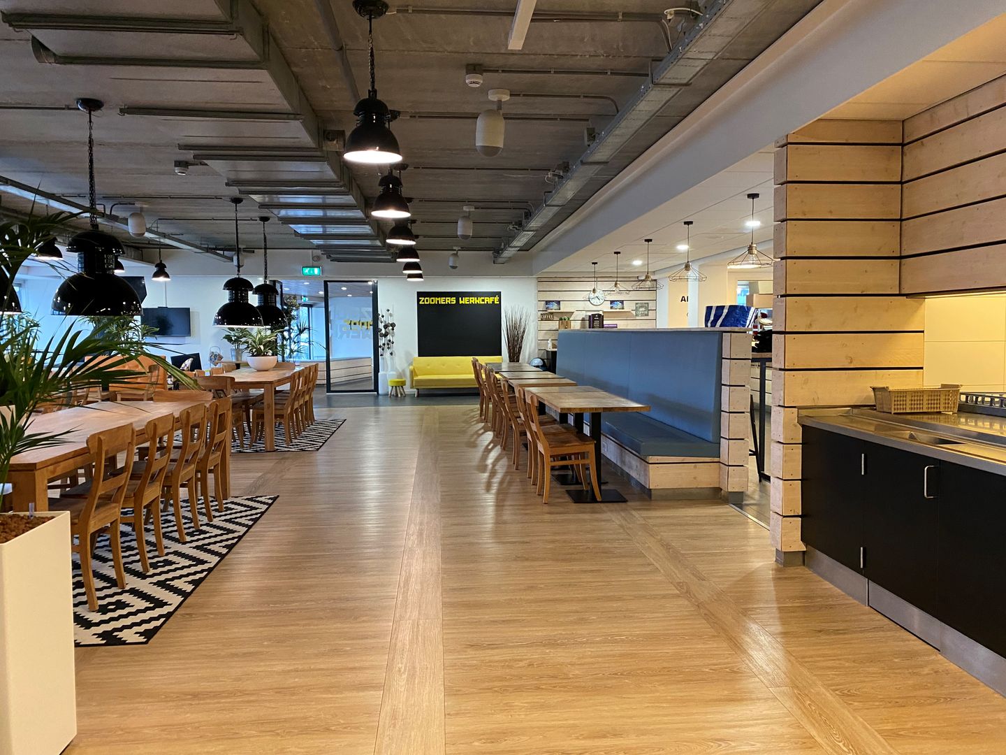 Bekijk foto 1 van Zoomstede 13