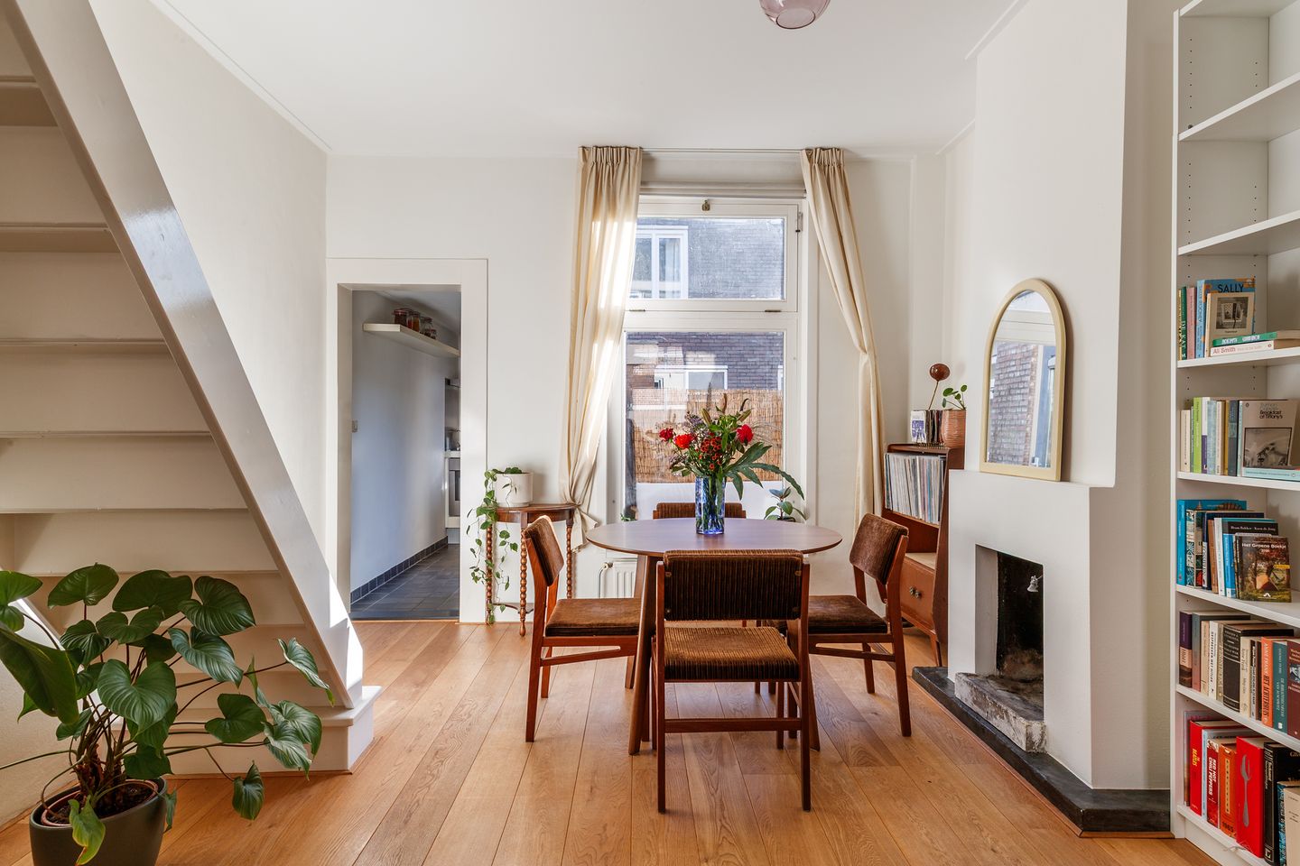 Foto 5 van Dirkje Mariastraat 28