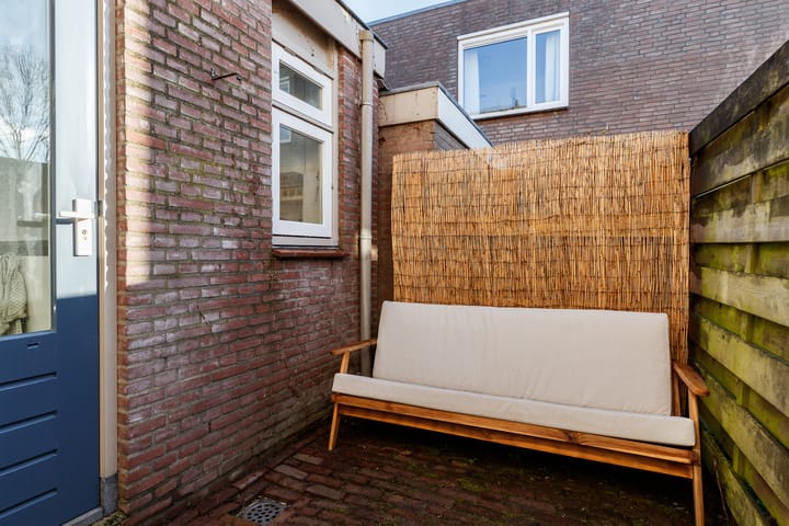 Photo 8 of Dirkje Mariastraat 28