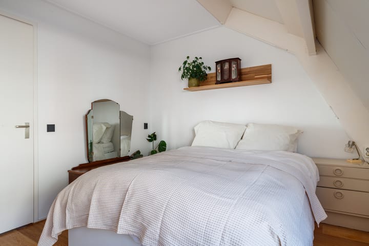 Photo 14 of Dirkje Mariastraat 28