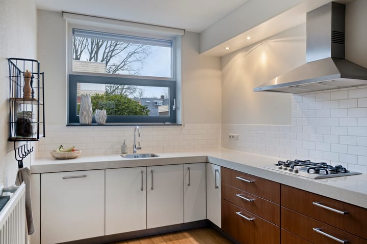 Foto 10 van Heldens van de Mortellaan 8