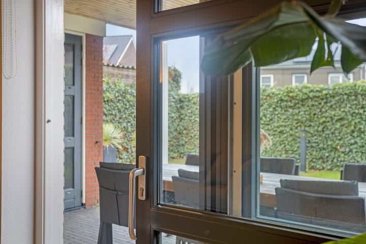 Foto 23 van Heldens van de Mortellaan 8