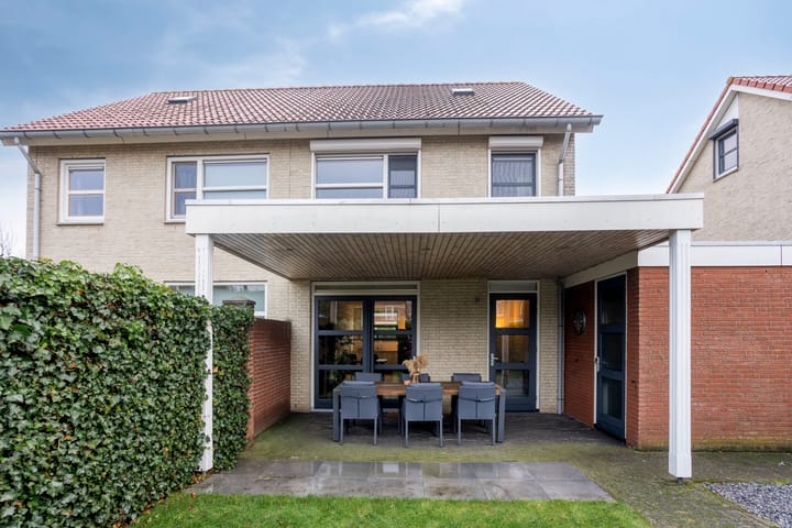 Foto 27 van Heldens van de Mortellaan 8