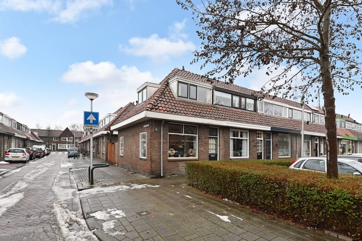 Photo 34 of Constantijn Huygensstraat 39