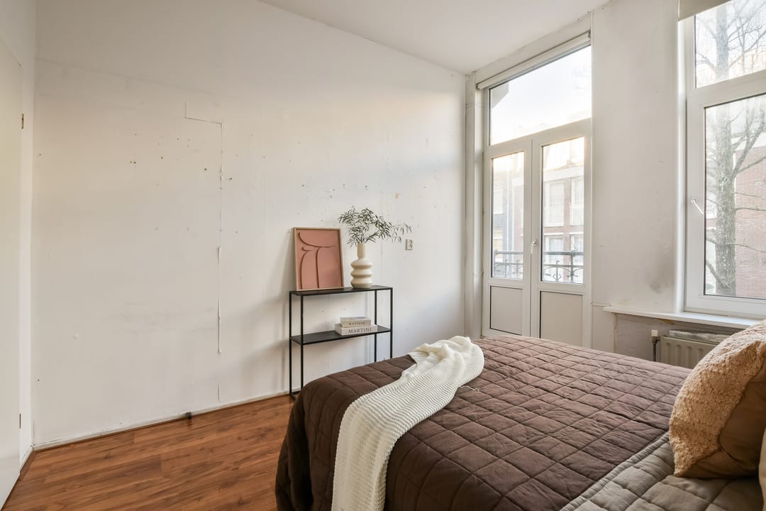 Photo 7 of Vrolikstraat 52-2