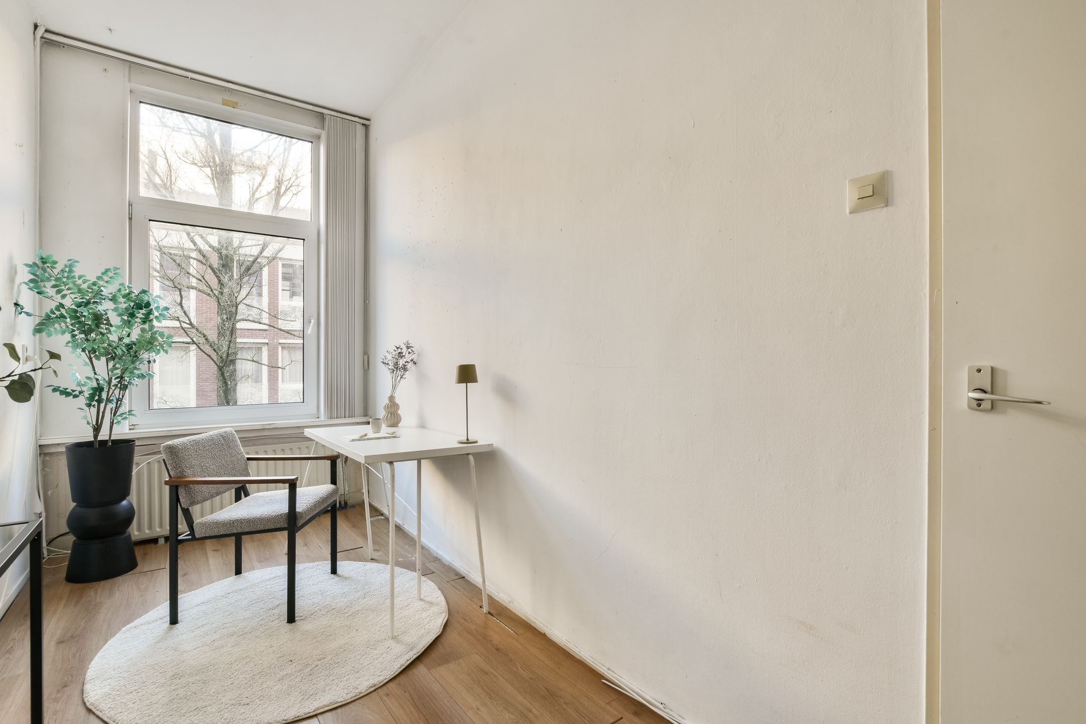 Photo 9 of Vrolikstraat 52-2