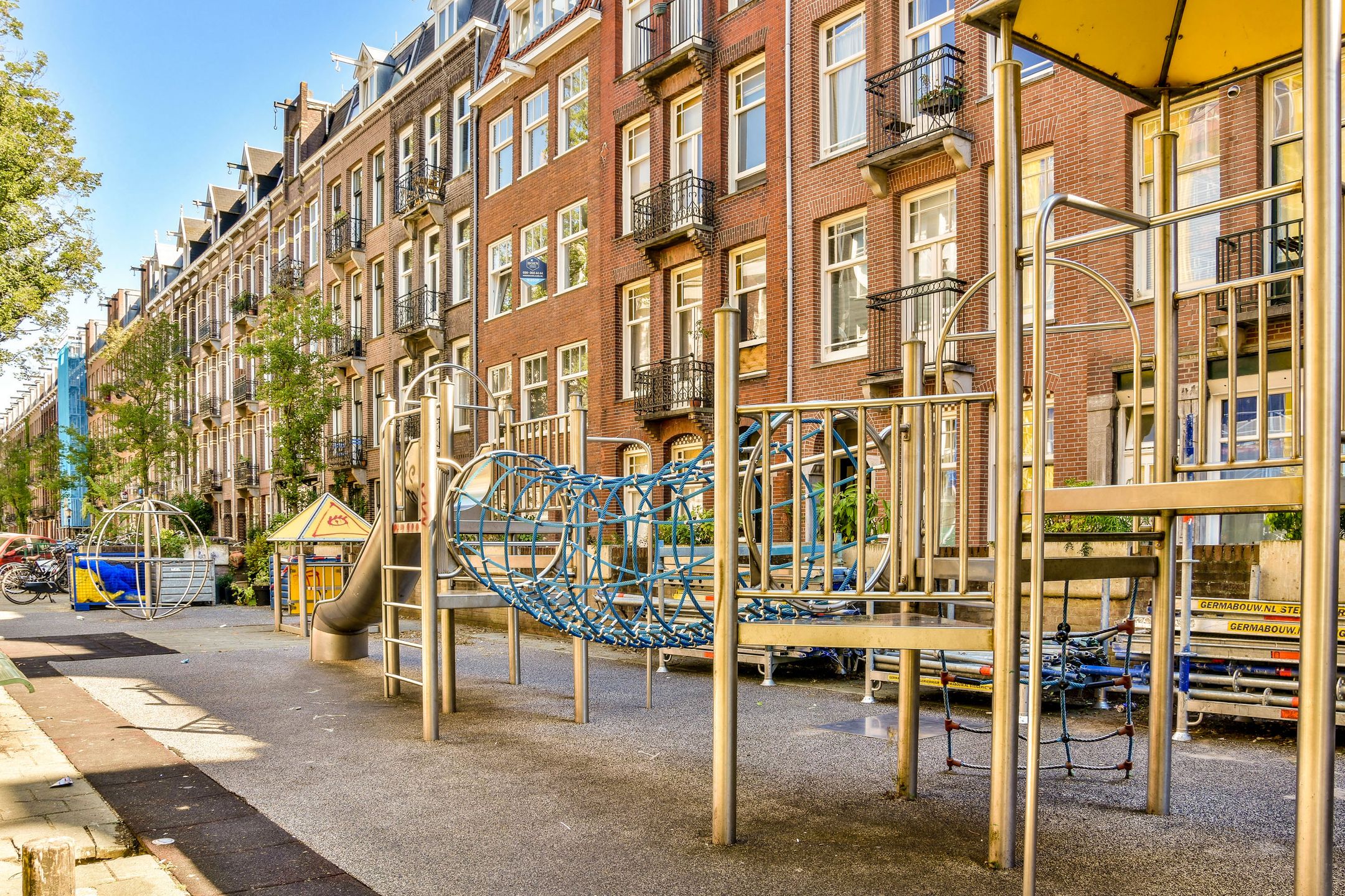 Photo 18 of Vrolikstraat 52-2