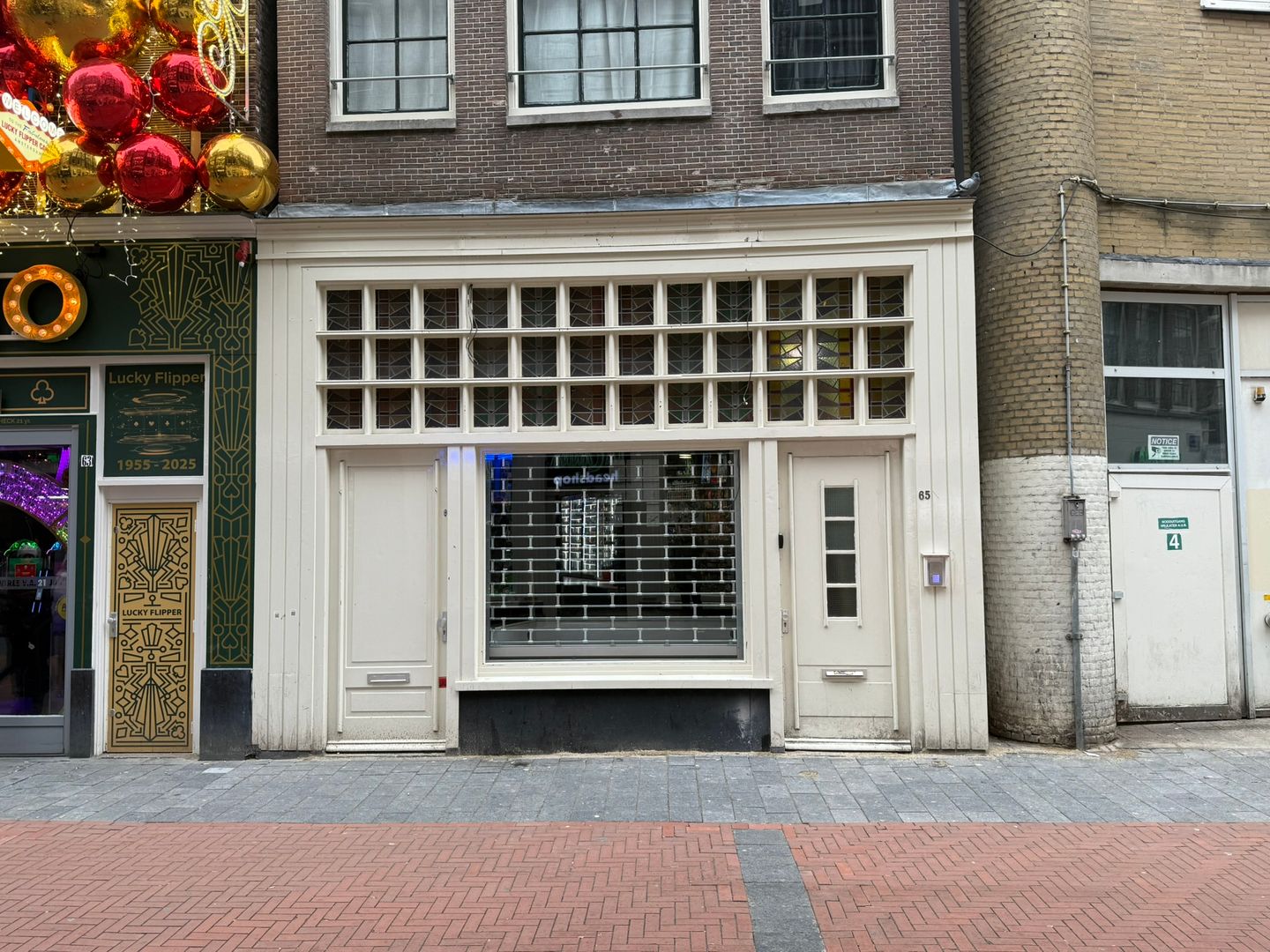 Bekijk foto 2 van Nieuwendijk 65-A