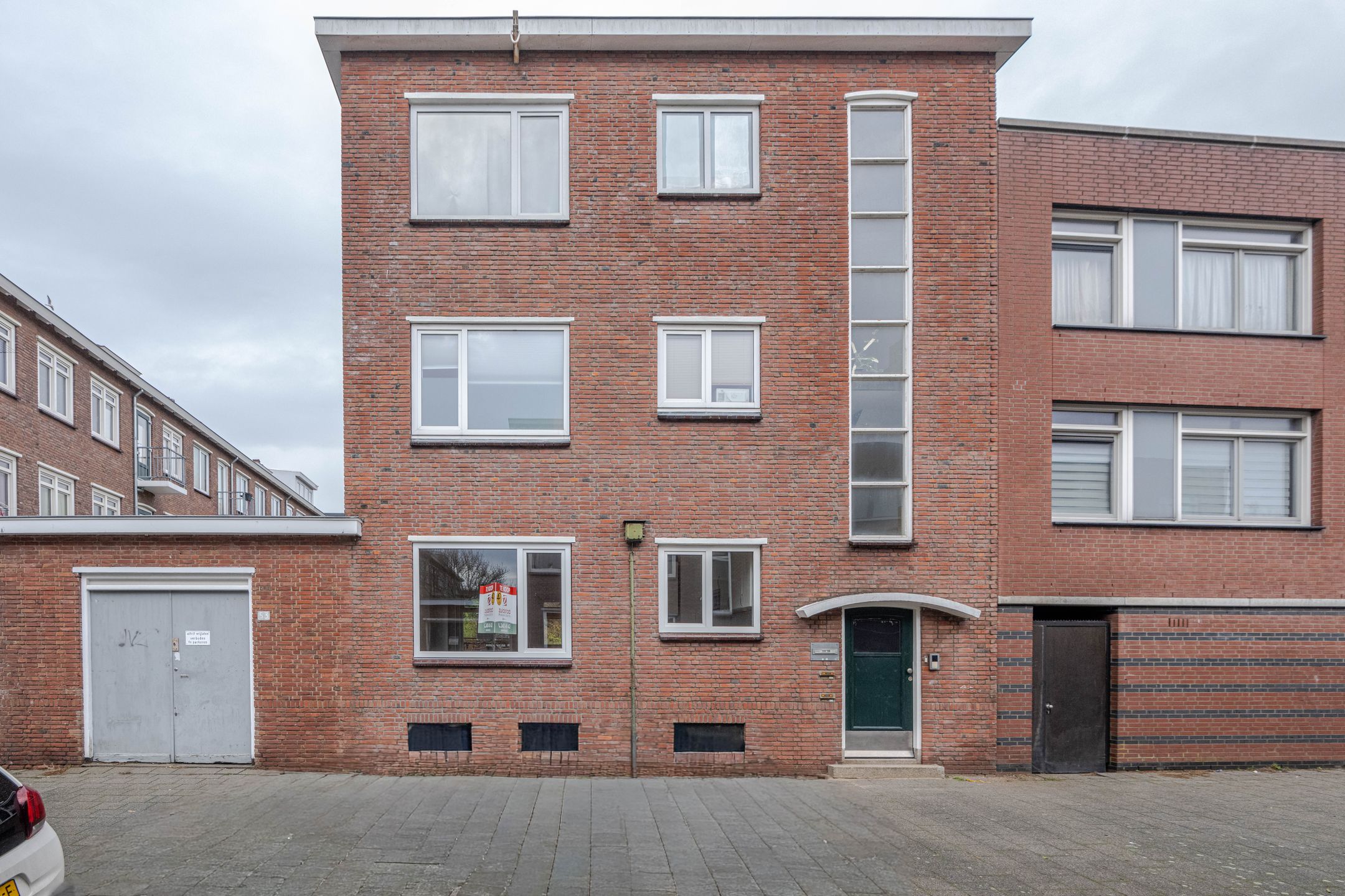 Photo 6 of Meester Arendstraat 51-A