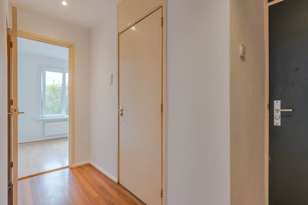 Photo 8 of Meester Arendstraat 51-A