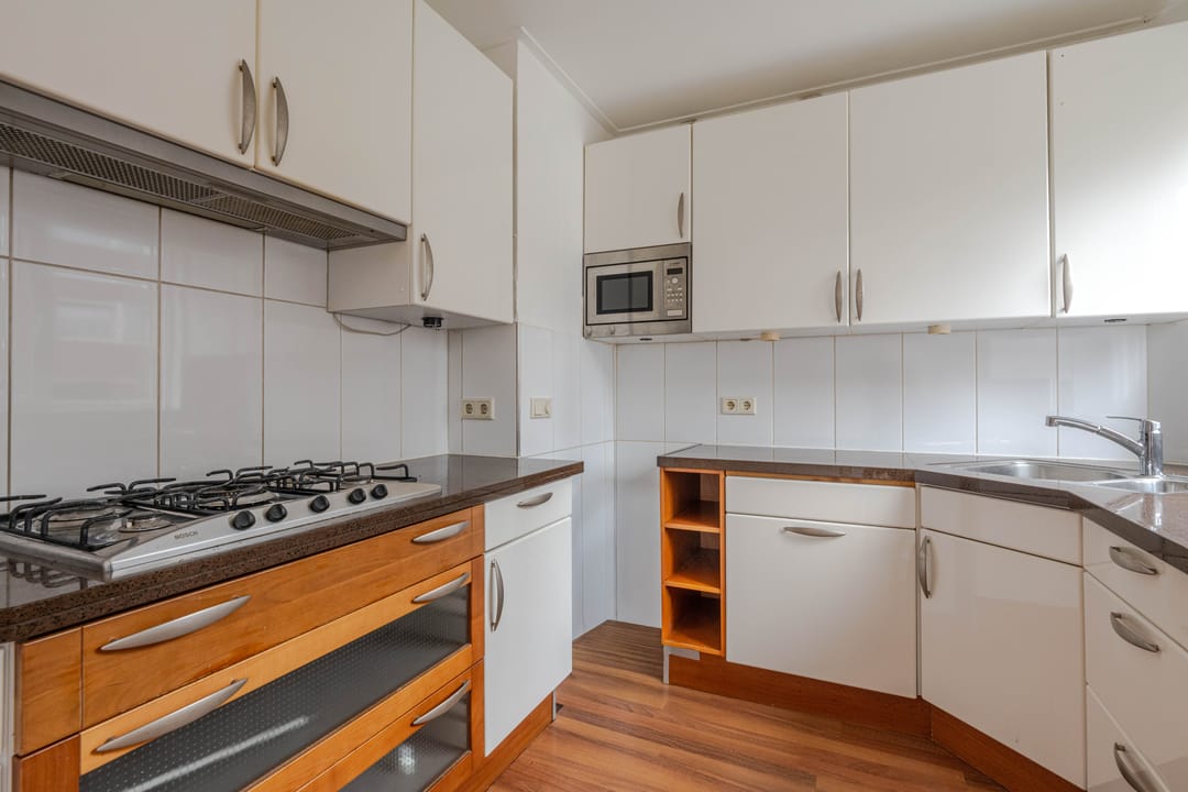 Photo 11 of Meester Arendstraat 51-A