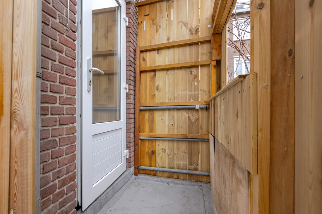 Photo 17 of Meester Arendstraat 51-A