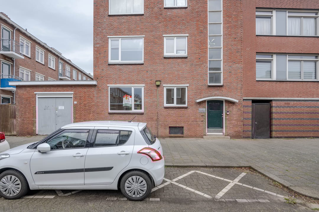 Photo 22 of Meester Arendstraat 51-A