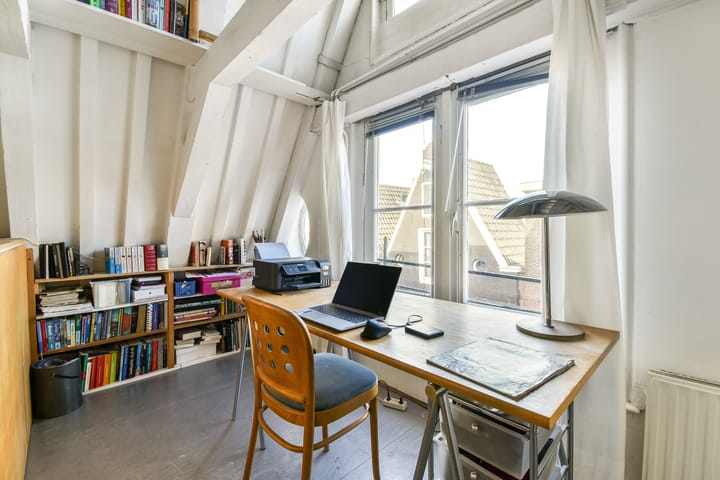 Foto 13 van Bloemstraat 27-2V