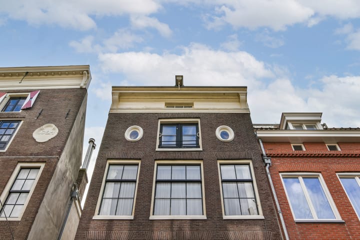 Foto 2 van Bloemstraat 27-2V