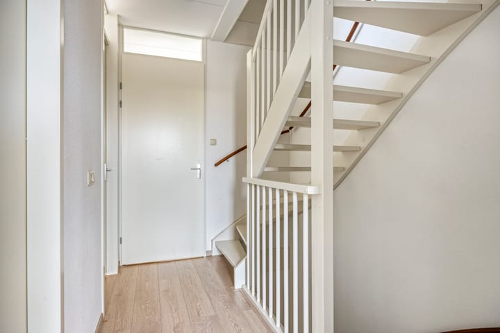 Foto 21 van Berenklauw 8