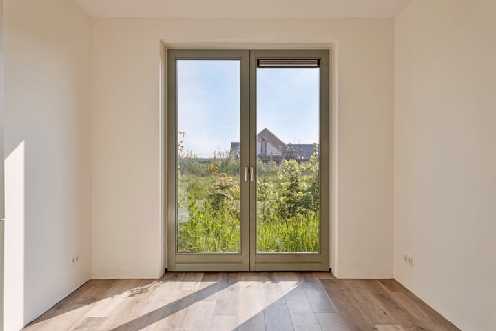 Foto 4 van Satijnzwam 109