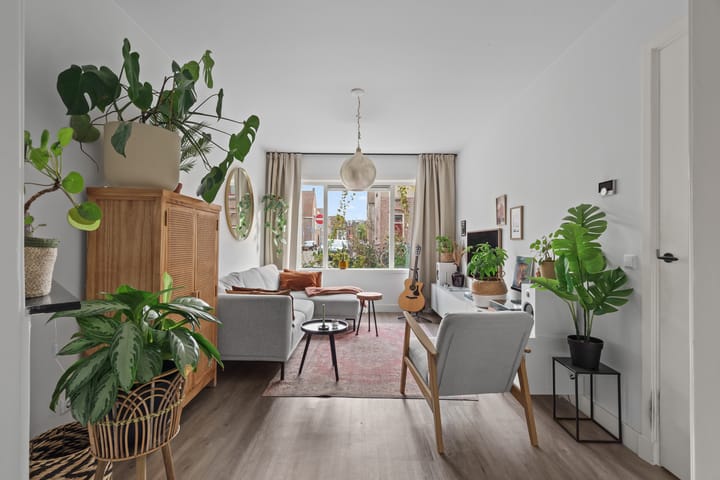 Foto 10 van Paramaribostraat 11