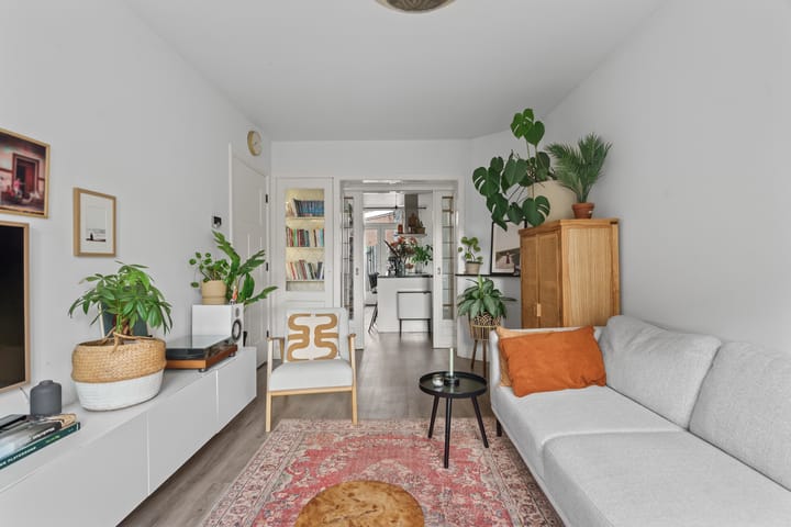 Foto 18 van Paramaribostraat 11