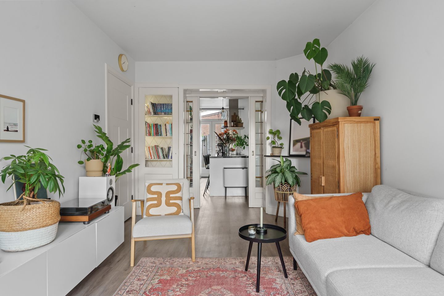 Photo 19 of Paramaribostraat 11