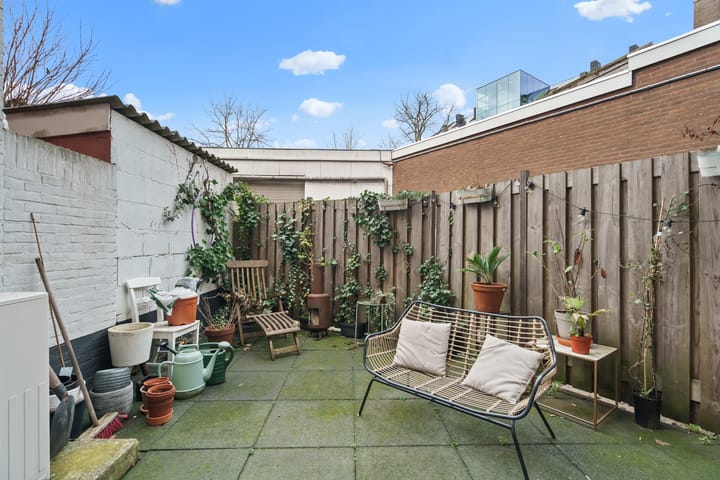 Foto 30 van Paramaribostraat 11