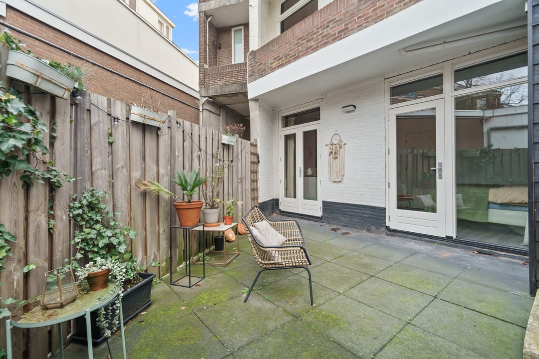 Photo 32 of Paramaribostraat 11