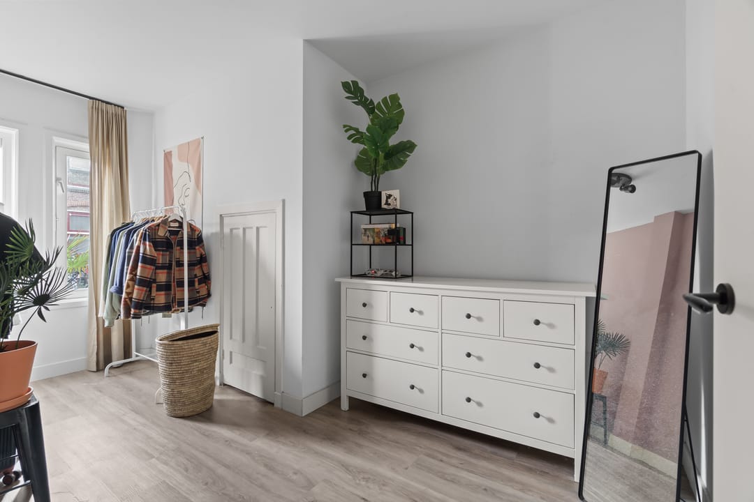 Photo 41 of Paramaribostraat 11