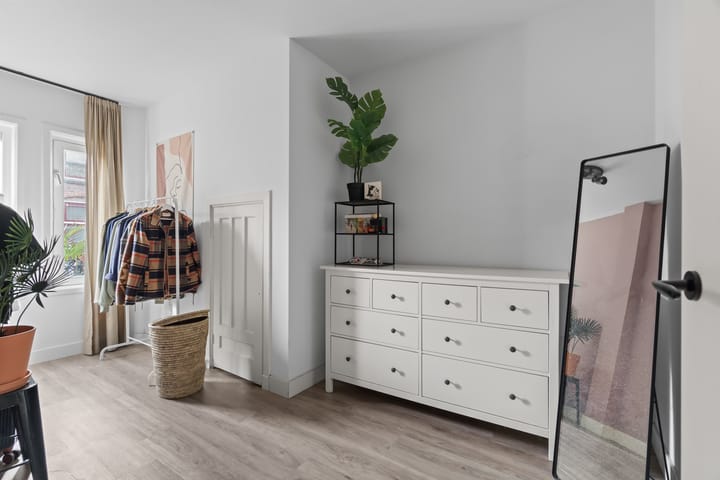 Foto 41 van Paramaribostraat 11