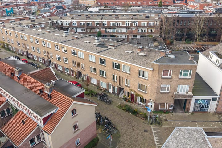 Foto 47 van Paramaribostraat 11