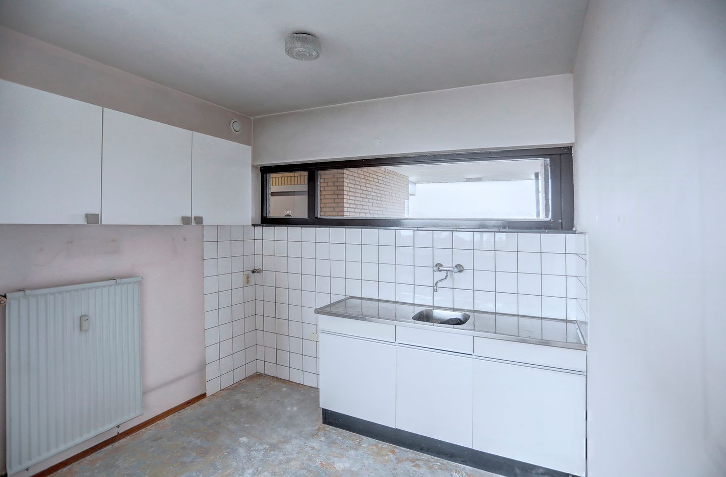 Photo 14 of Malvert 6939