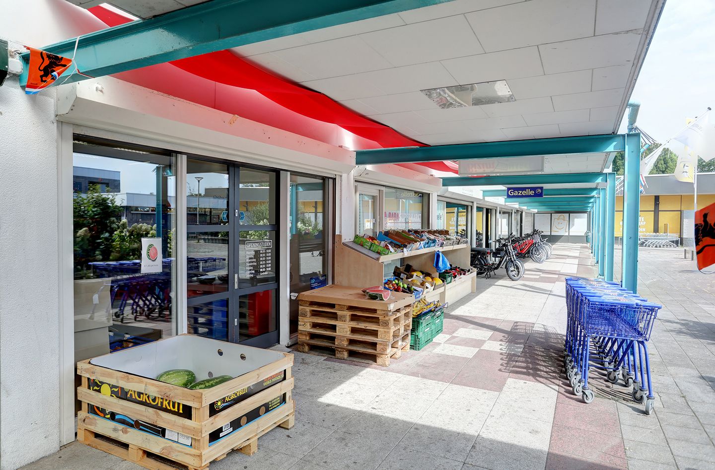 Photo 25 of Malvert 6939