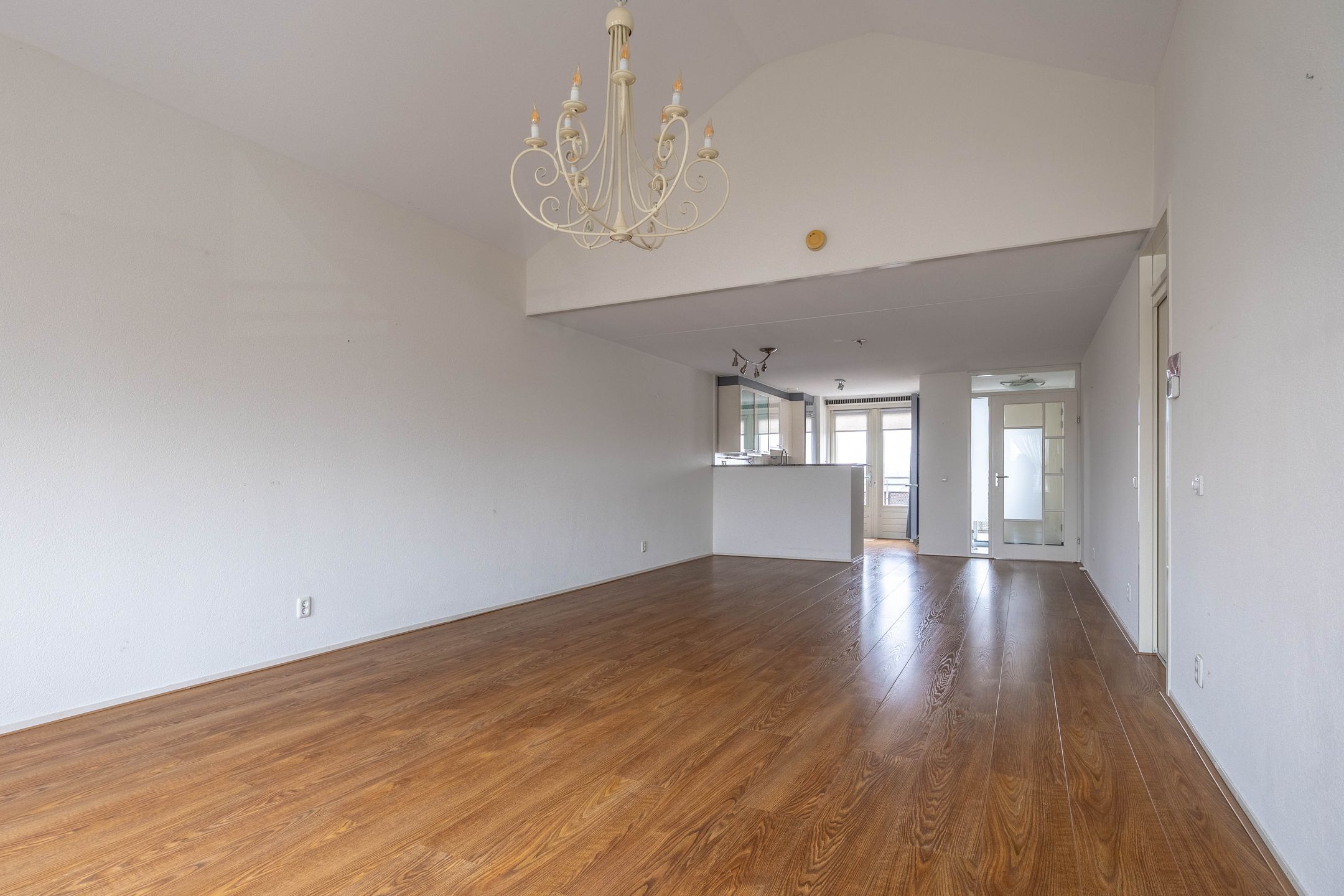 Photo 6 of Essenlaan 6-B