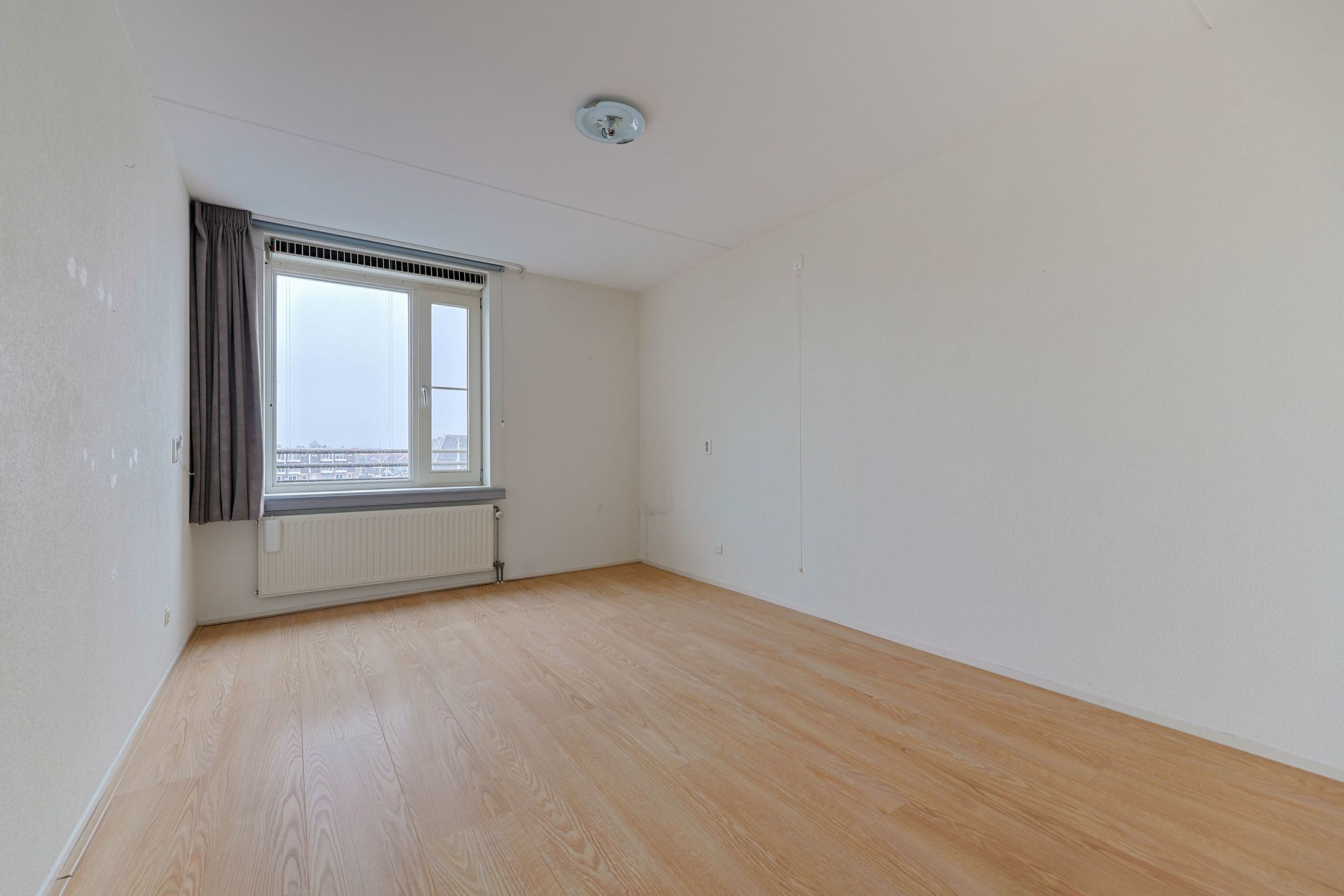 Photo 9 of Essenlaan 6-B