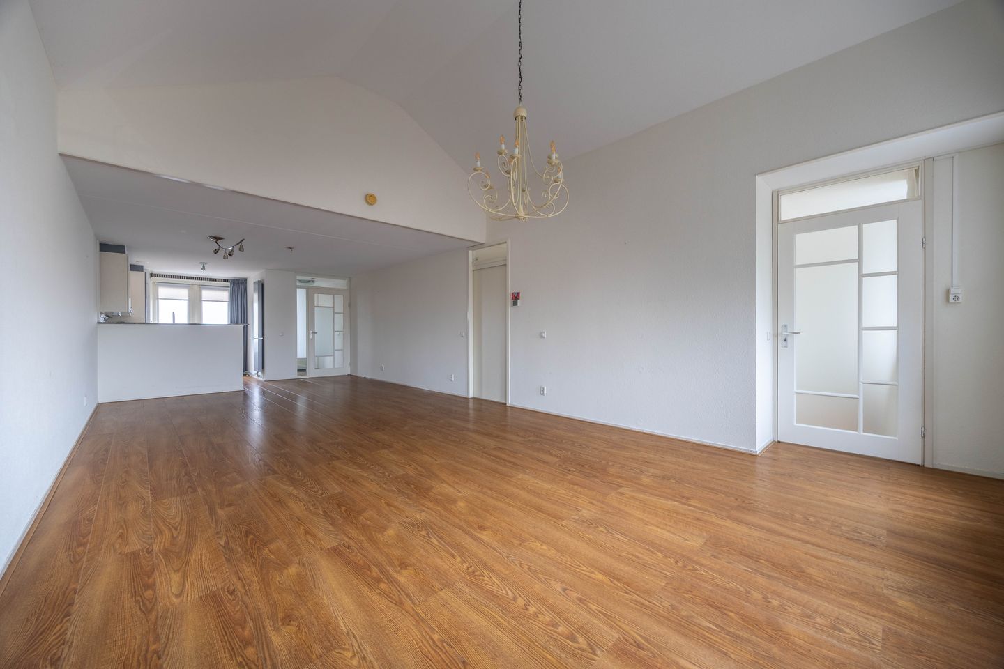 Photo 5 of Essenlaan 6-B