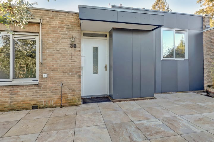 Photo 5 of Goedroenstraat 38