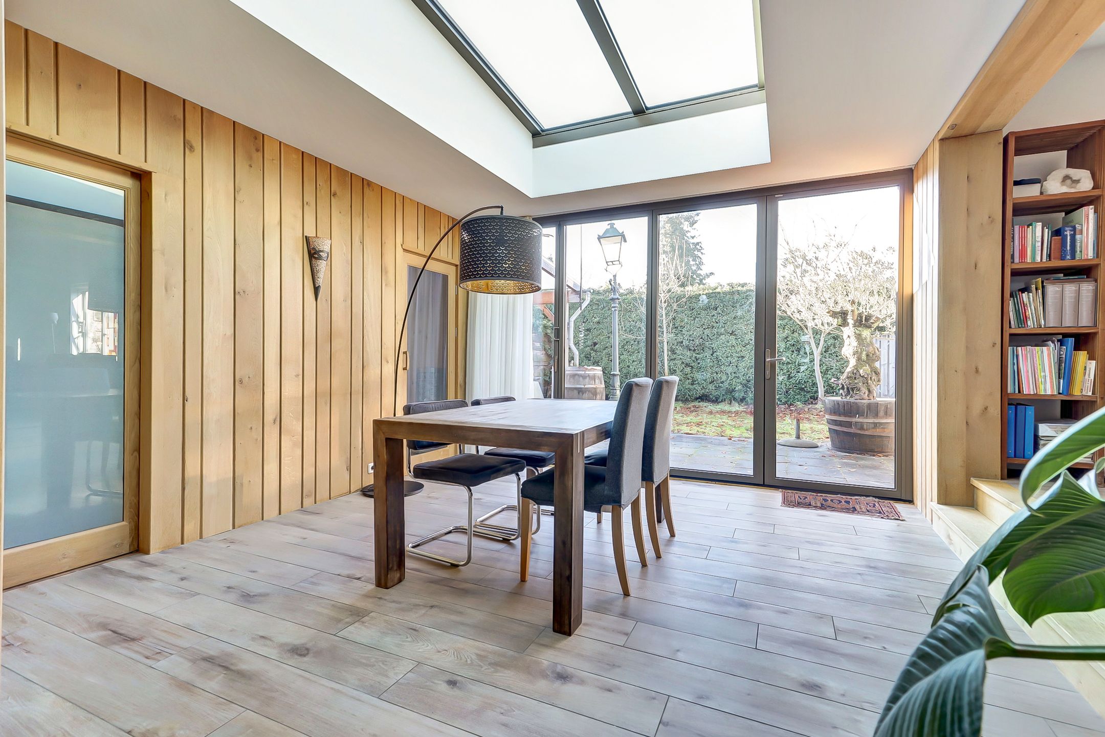 Photo 12 of Goedroenstraat 38