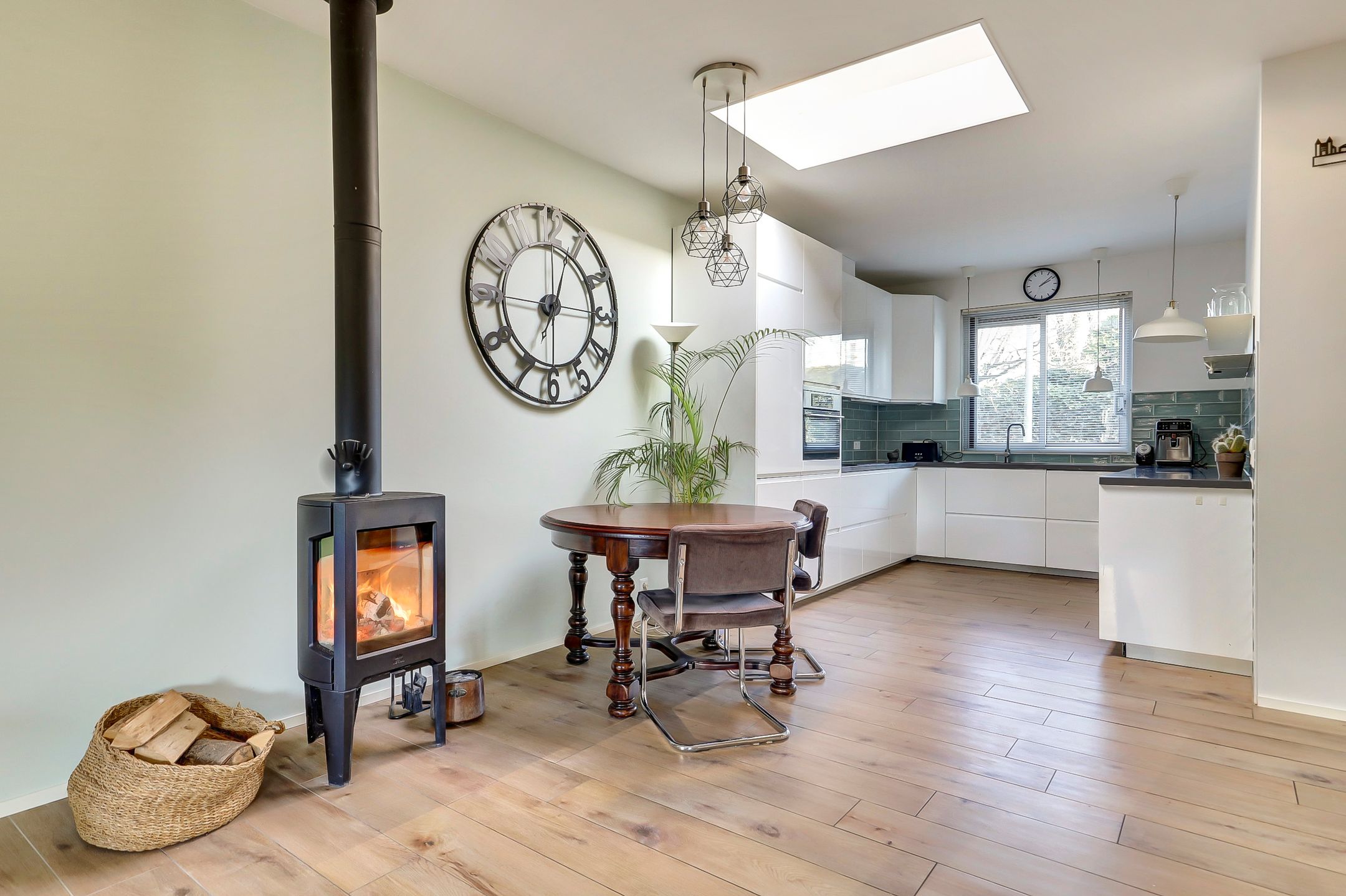 Photo 15 of Goedroenstraat 38