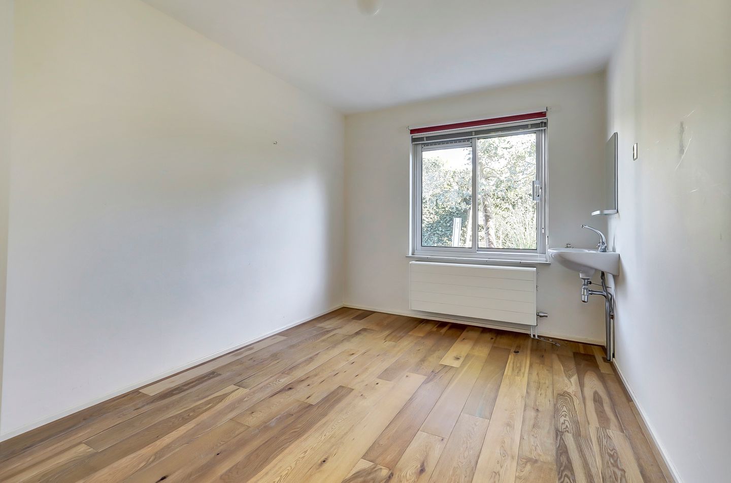 Photo 25 of Goedroenstraat 38