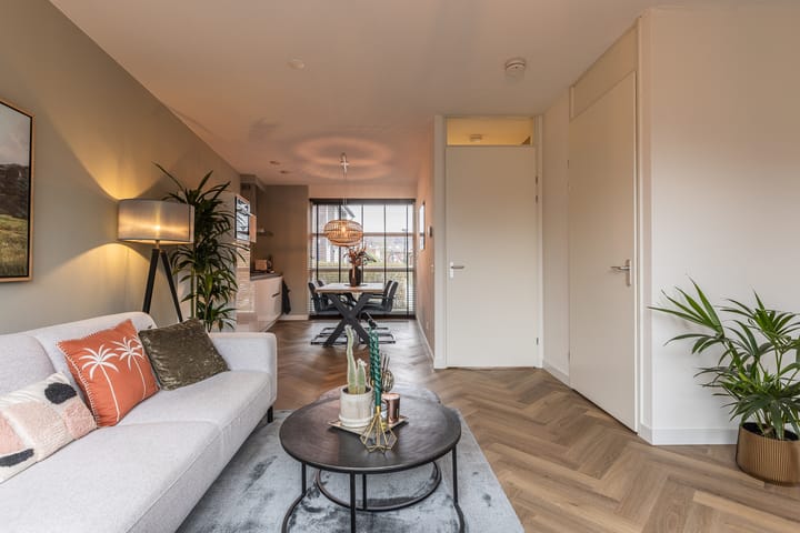 Foto 11 van Centuriostraat 10