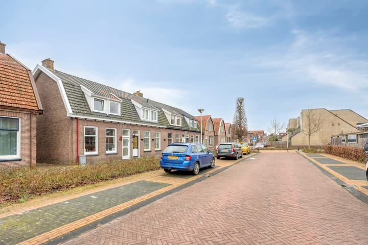 Foto 27 van Rozenstraat 13