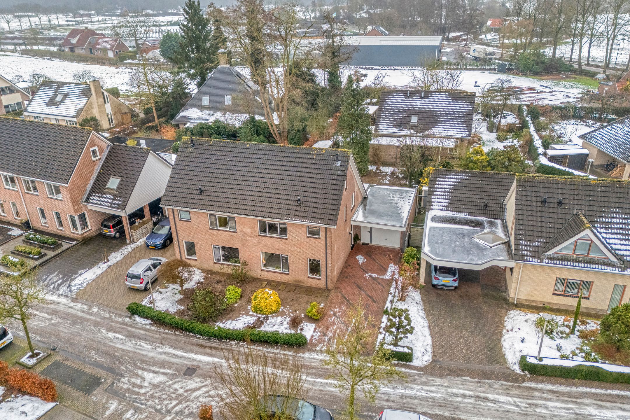 Photo 3 of Van Laakstraat 12